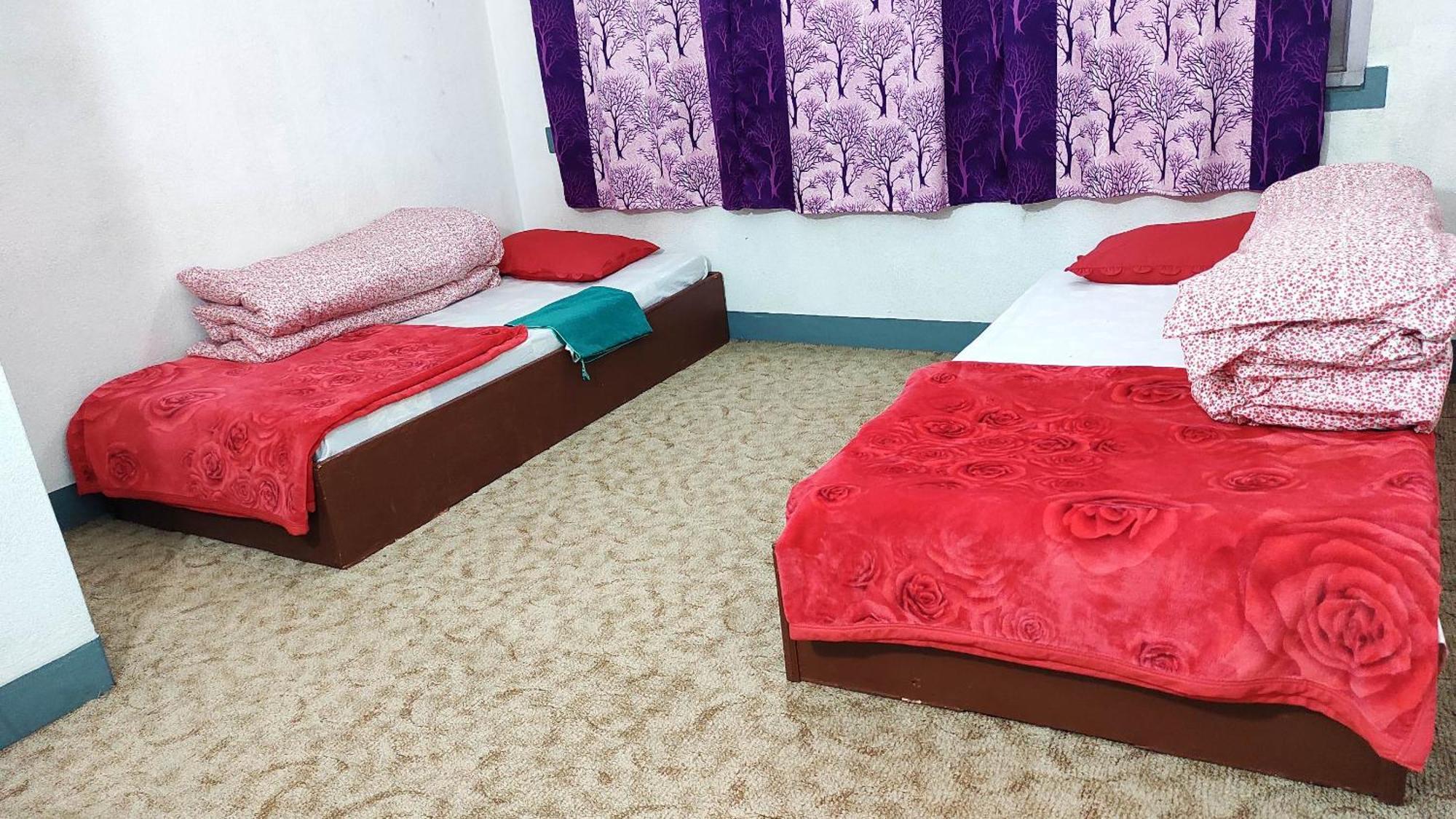 Lalitpur Budget Backpackers Hotel מראה חיצוני תמונה