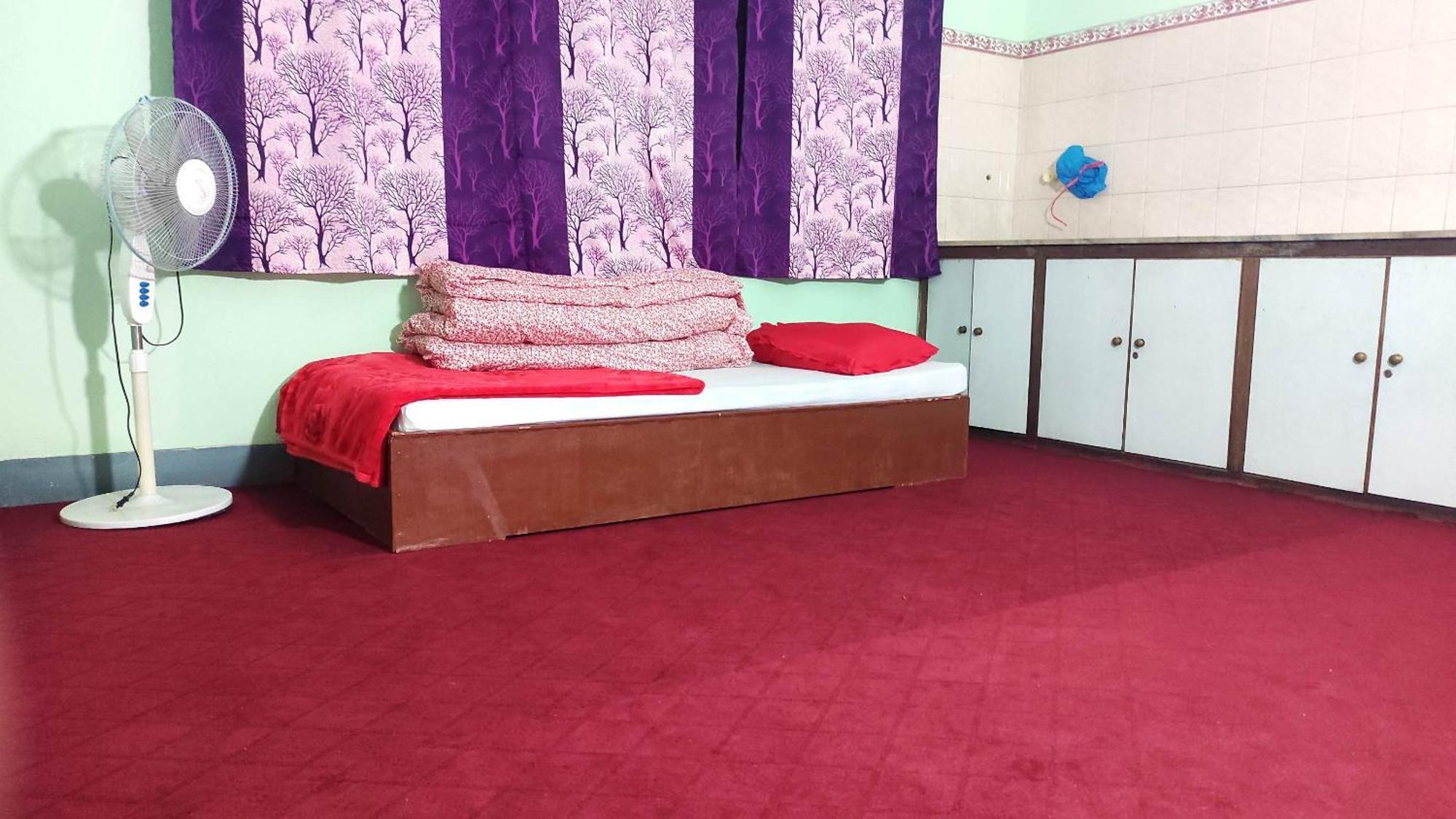 Lalitpur Budget Backpackers Hotel מראה חיצוני תמונה